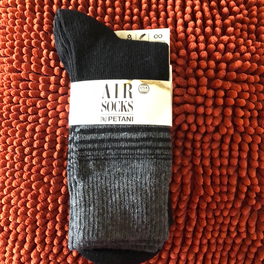 ✨NWT- Air socks Wool Petani brand✨